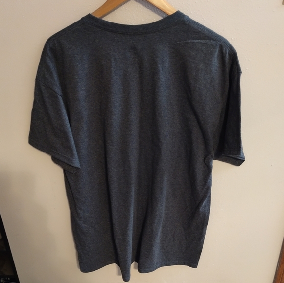 Gildan T Shirt NWT - Picture 4 of 5